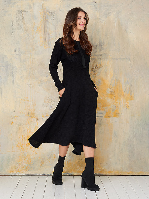 Lega megzta midi suknelė "Vanda Black"