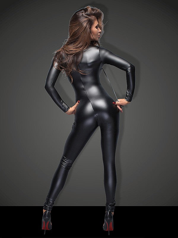 Noir Handmade šlapio efekto kombinezonas su pavadėliu "Soriya Black"