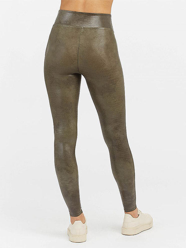 Spanx koreguojantys dirbtinės odos leginsai "Faux Leather Croc Shine Dark Olive"