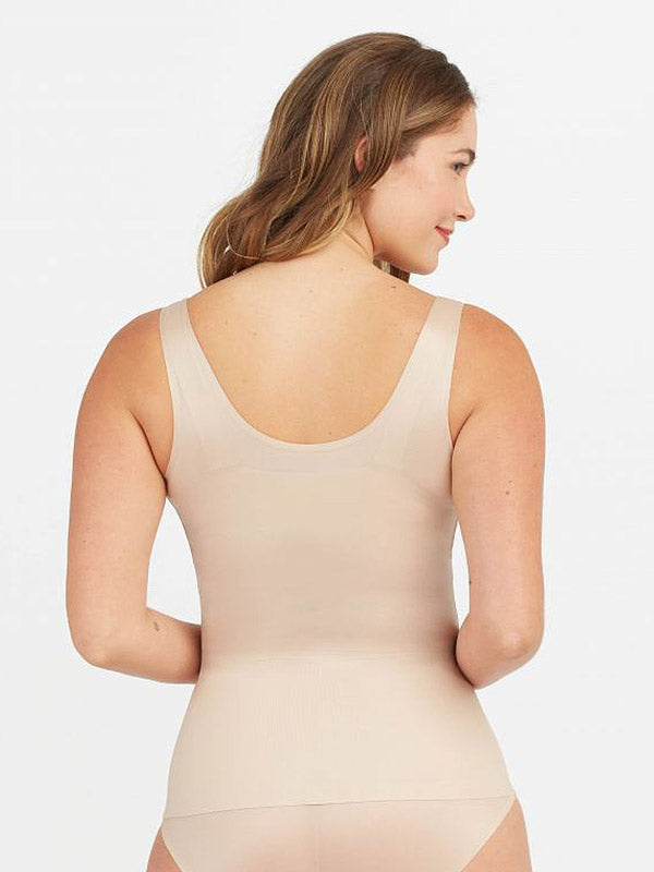Spanx koreguojantys apatiniai marškinėliai "Thinstincts® Nude"
