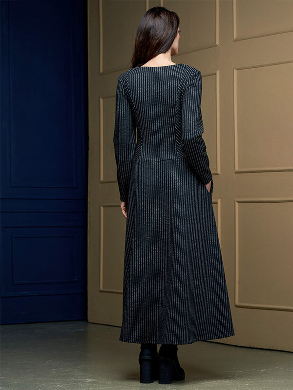 Lega ilga A silueto suknelė "Charlotte Black - White Stripes"