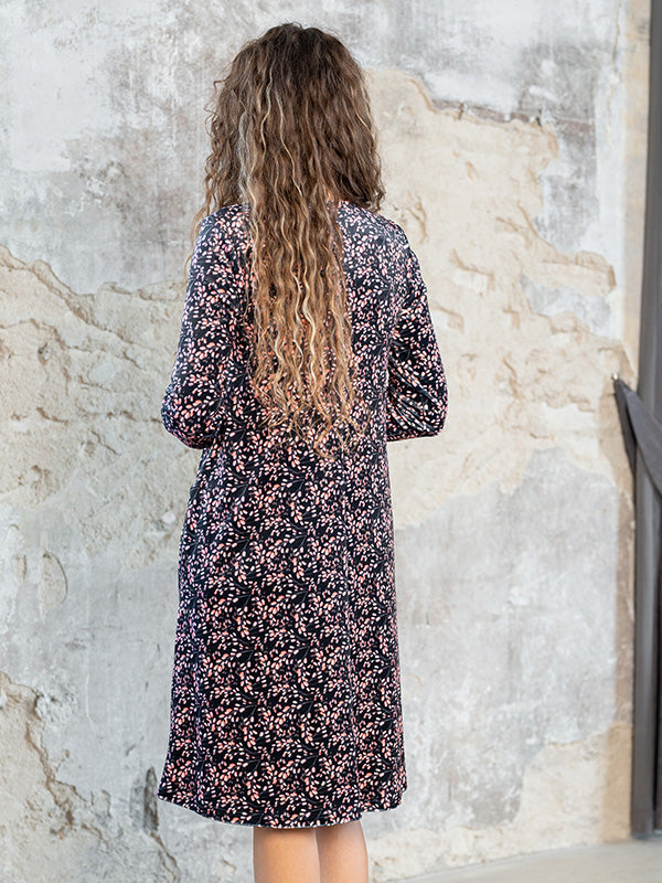 Lega laisvo silueto veliūrinė suknelė "Rosie Black - Rose Flower Print Velour"