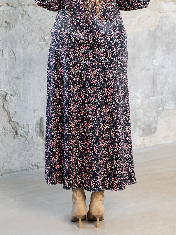 Lega ilgas veliūrinis sijonas "Viki Black - Rose Flower Print Velour"