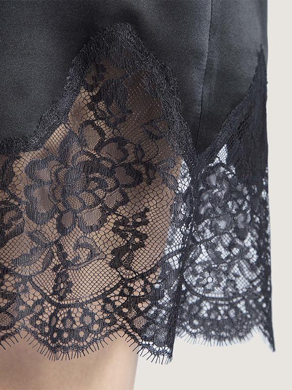 Aubade zīda naktskleitiņa ar savelkamām lencītēm mugurpusē "Soie D'Amour Black"