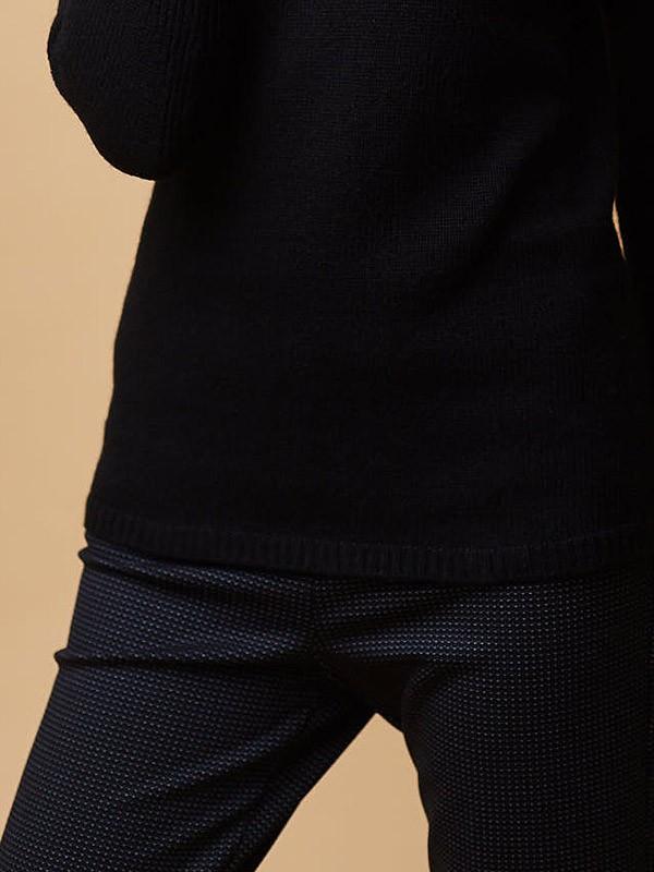 ON•LOGO džemperis ar augstu apkakli un merino vilnu "Ledro Black"