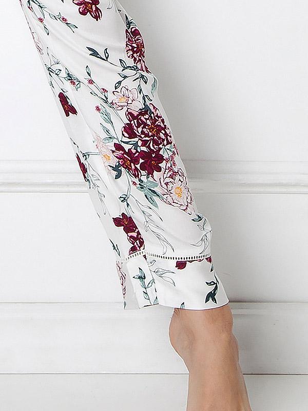 Aruelle viskozes pidžama "Ophelia Long White - Green - Burgundy Flower Print"