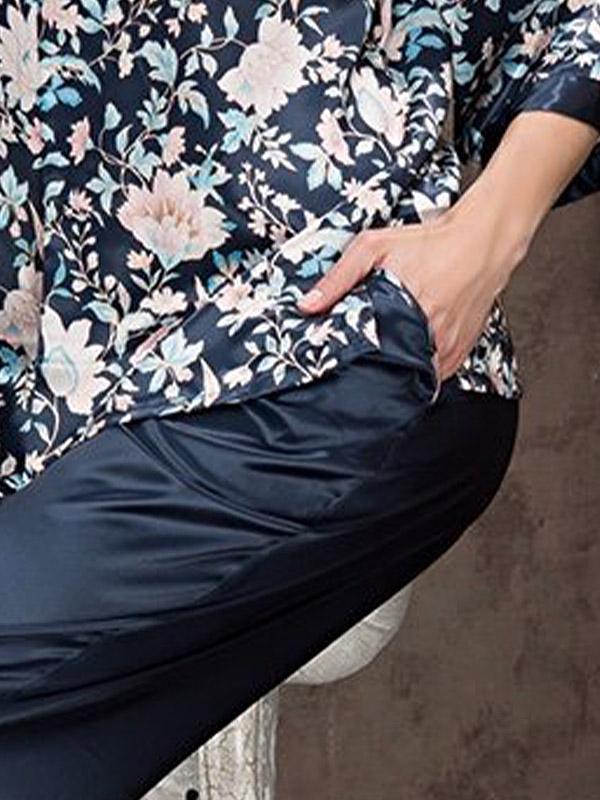 MiaMia gara zīda pidžama "Emilia Long Navy - Multicolor Flower Print"