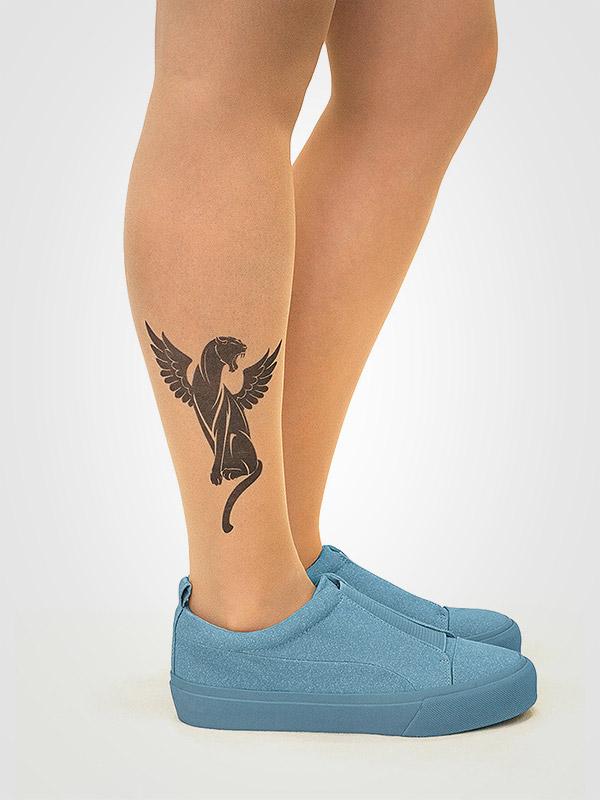 Stop & Stare pielīmējamās zeķes ar tetovējumu "Winged Panther 20 Den Sun"