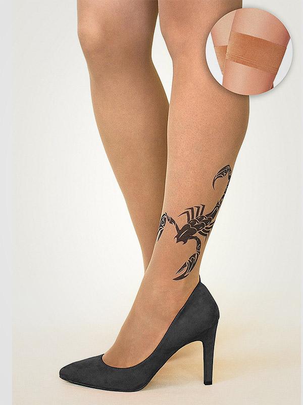 Stop & Stare pielīmējamās zeķes ar tetovējumu "Black Scorpion 20 Den Sun"