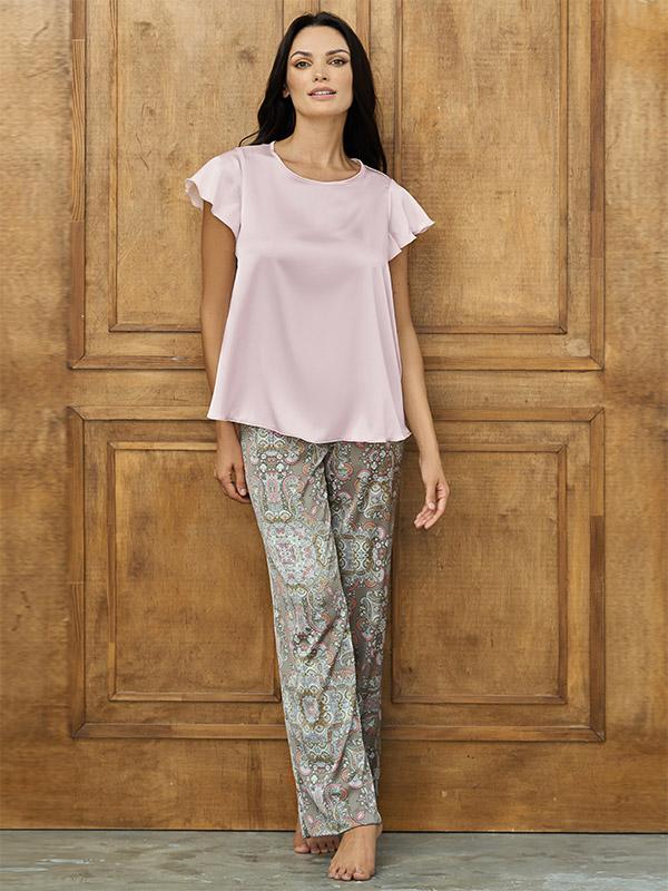 Lega atlasa pidžama ar garām biksēm "Madona Light Pink - Multicolor Ornament Print"