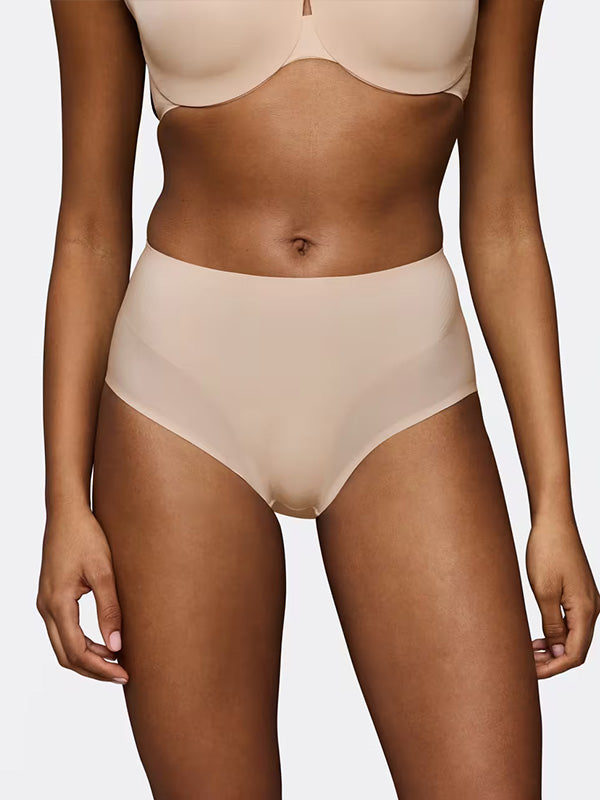 Triumph корректирующие трусики с высокой талией "BMU Illusion Curve Maxi Nude"