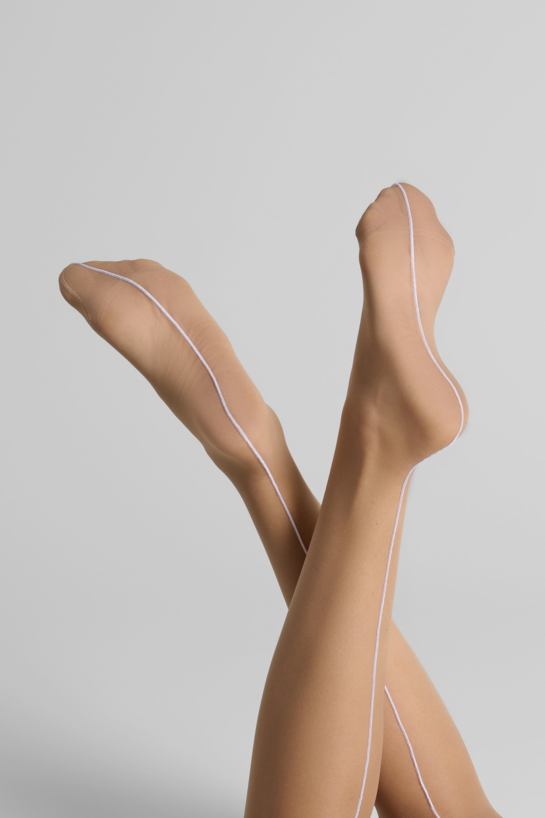 Maison Close Seamed Stockings Bas Couture Coupe Roule 20 Den Nude - White