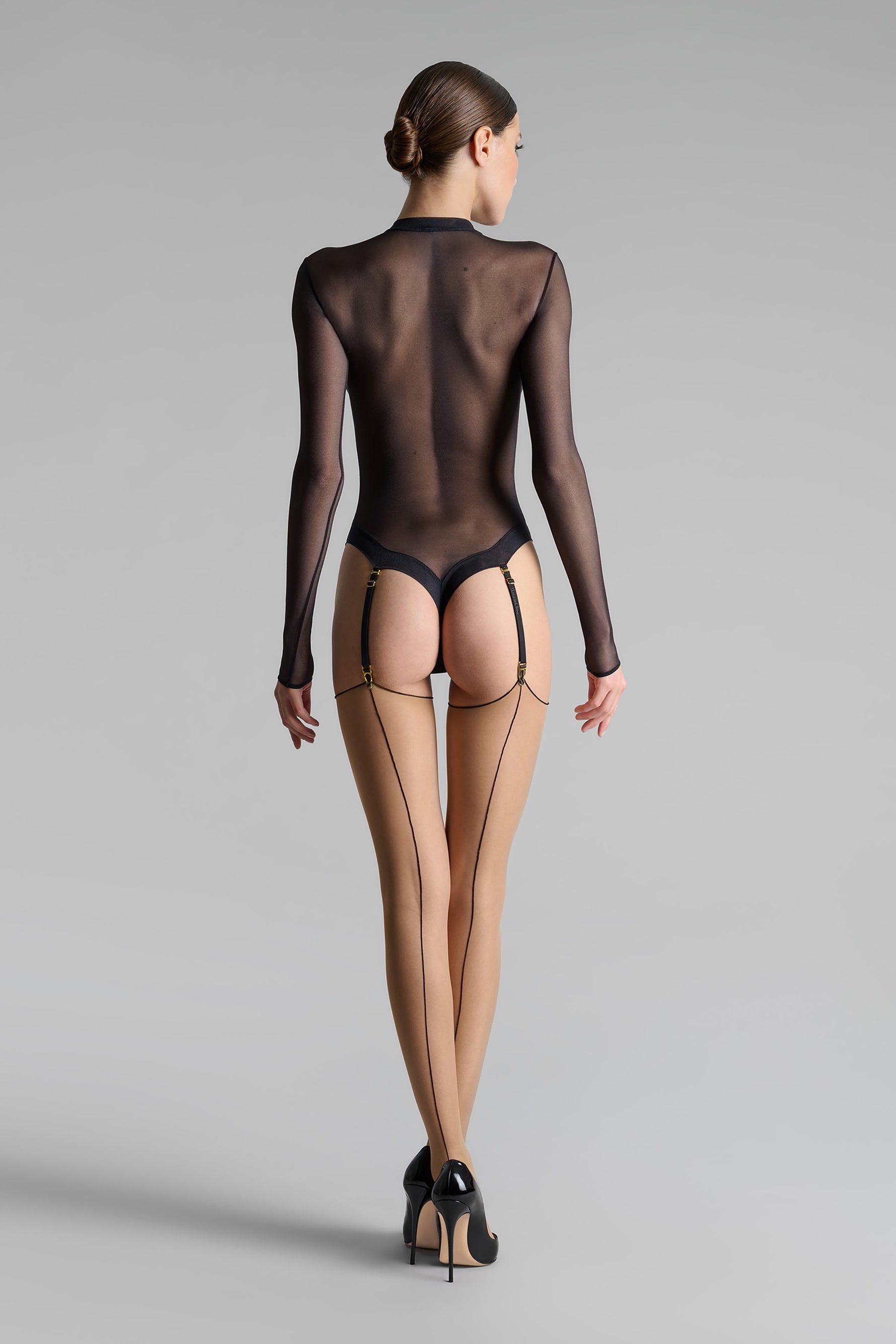 Maison Close Luxury Garter Stockings With Back Seam Monica 20 Den Nude - Black