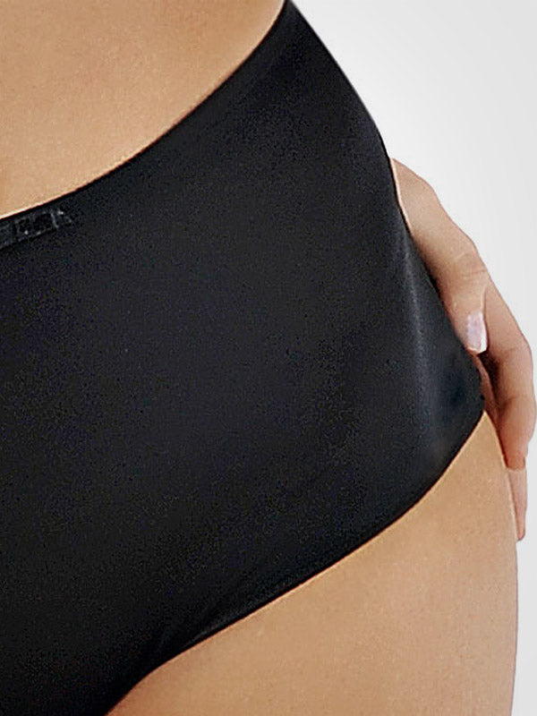 Lisca biksītes ar paaugstinātu jostasvietu "Victoria Black"