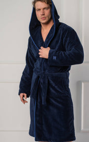 vyriškas chalatas su gobtuvu