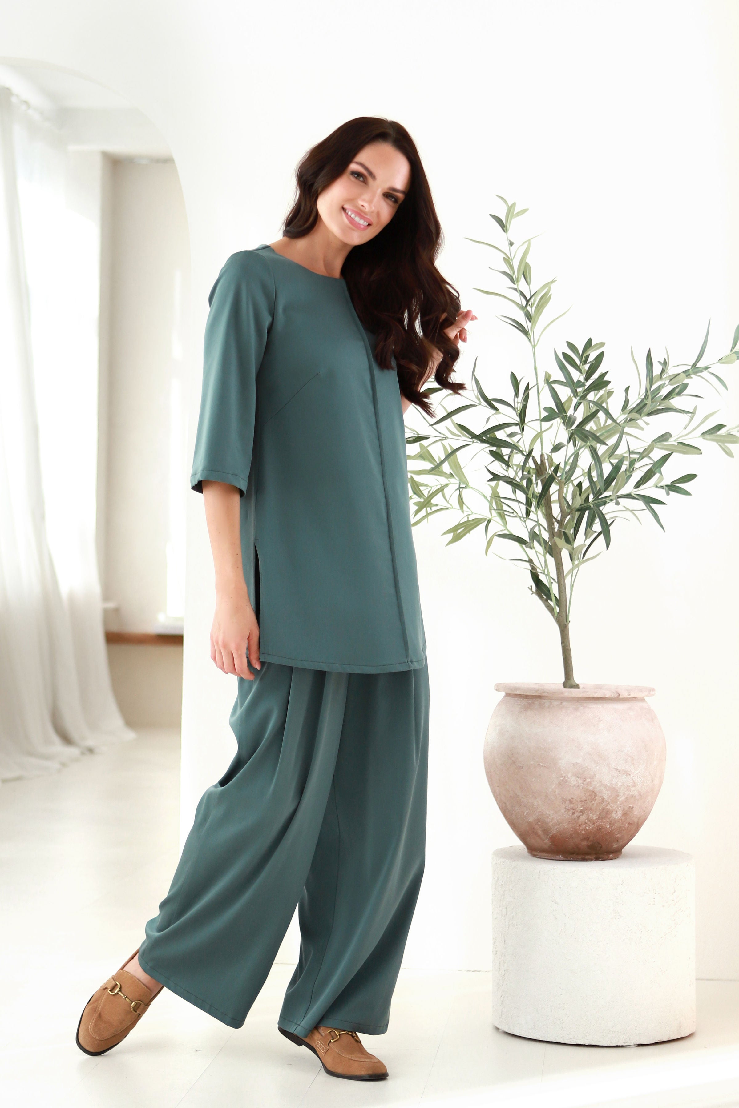 tiesaus kirpimo tunika