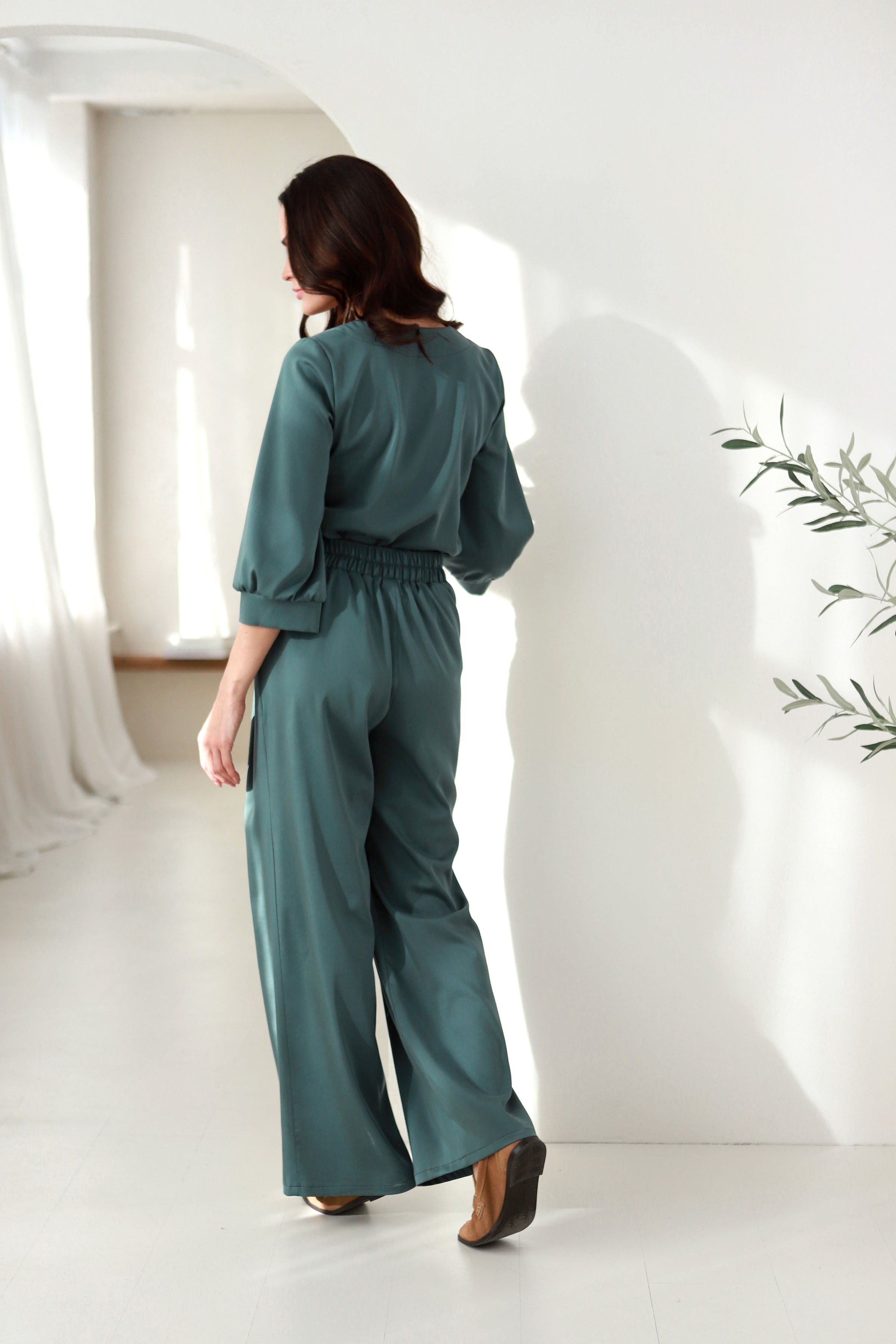 moteriškos plačios kelnės