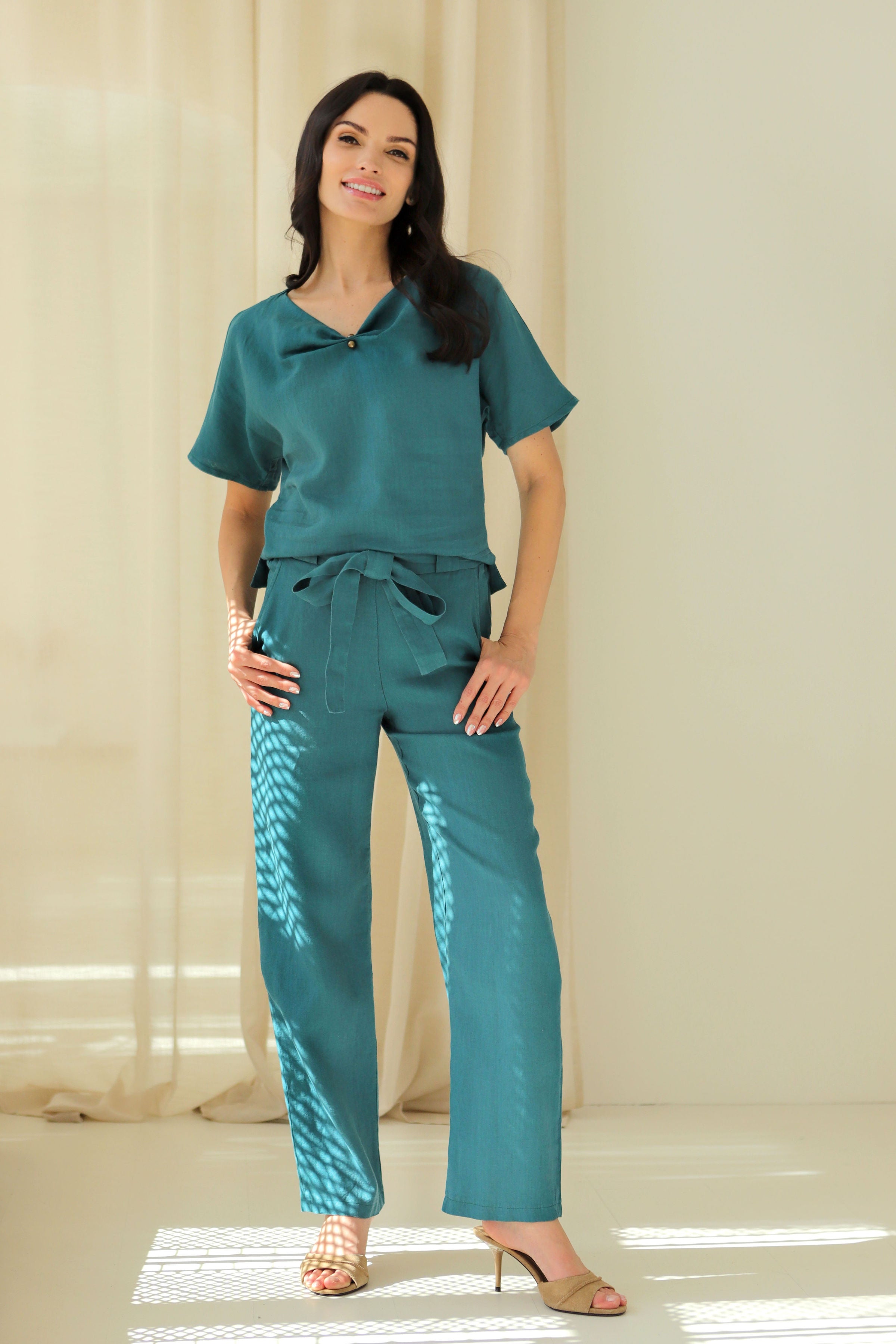 Lega Short Linen Top Vilma Turquoise