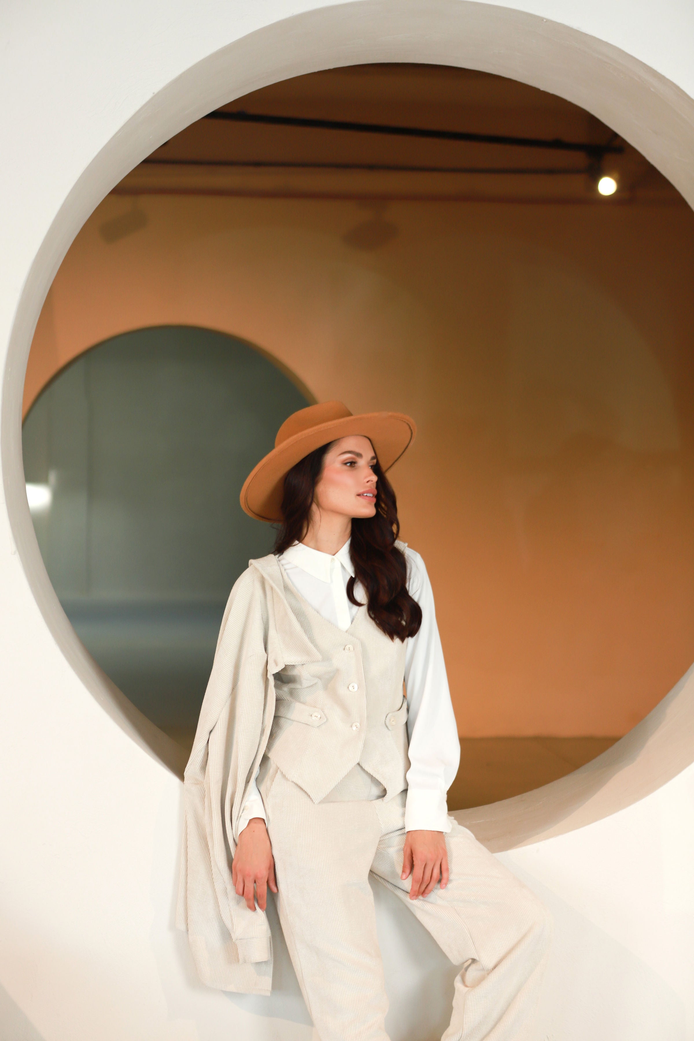 Lega samta korsete "Siena Beige Velvet"