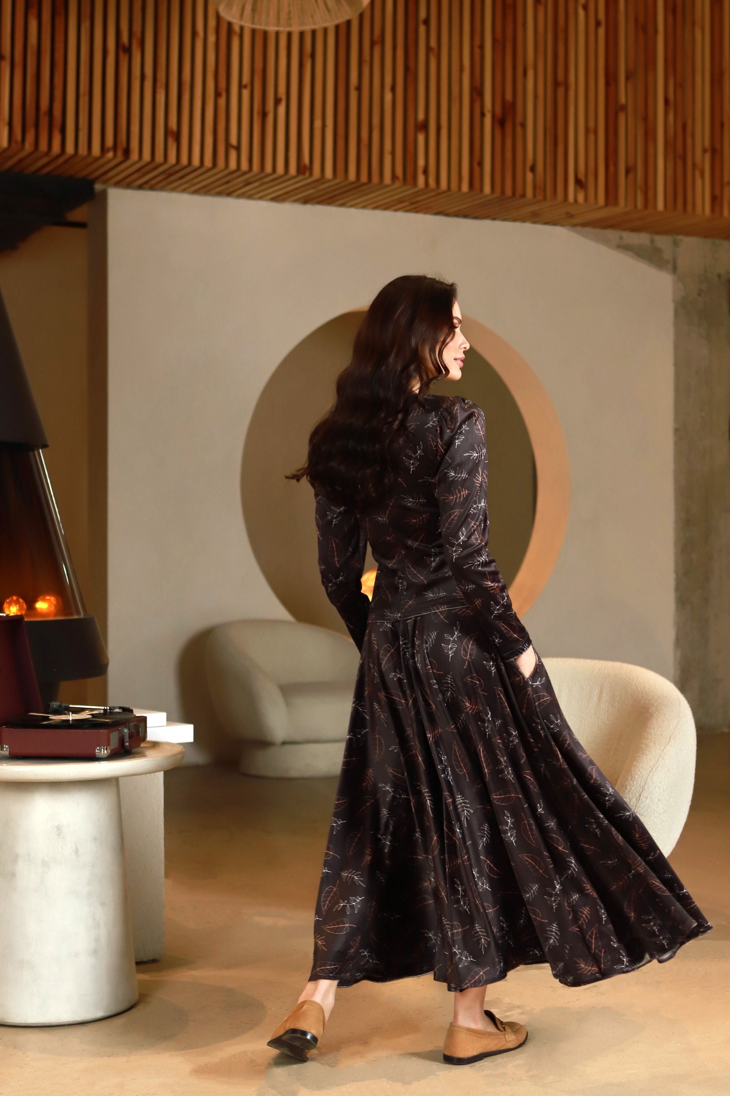 Lega ruda veliūrinė palaidinė moterims