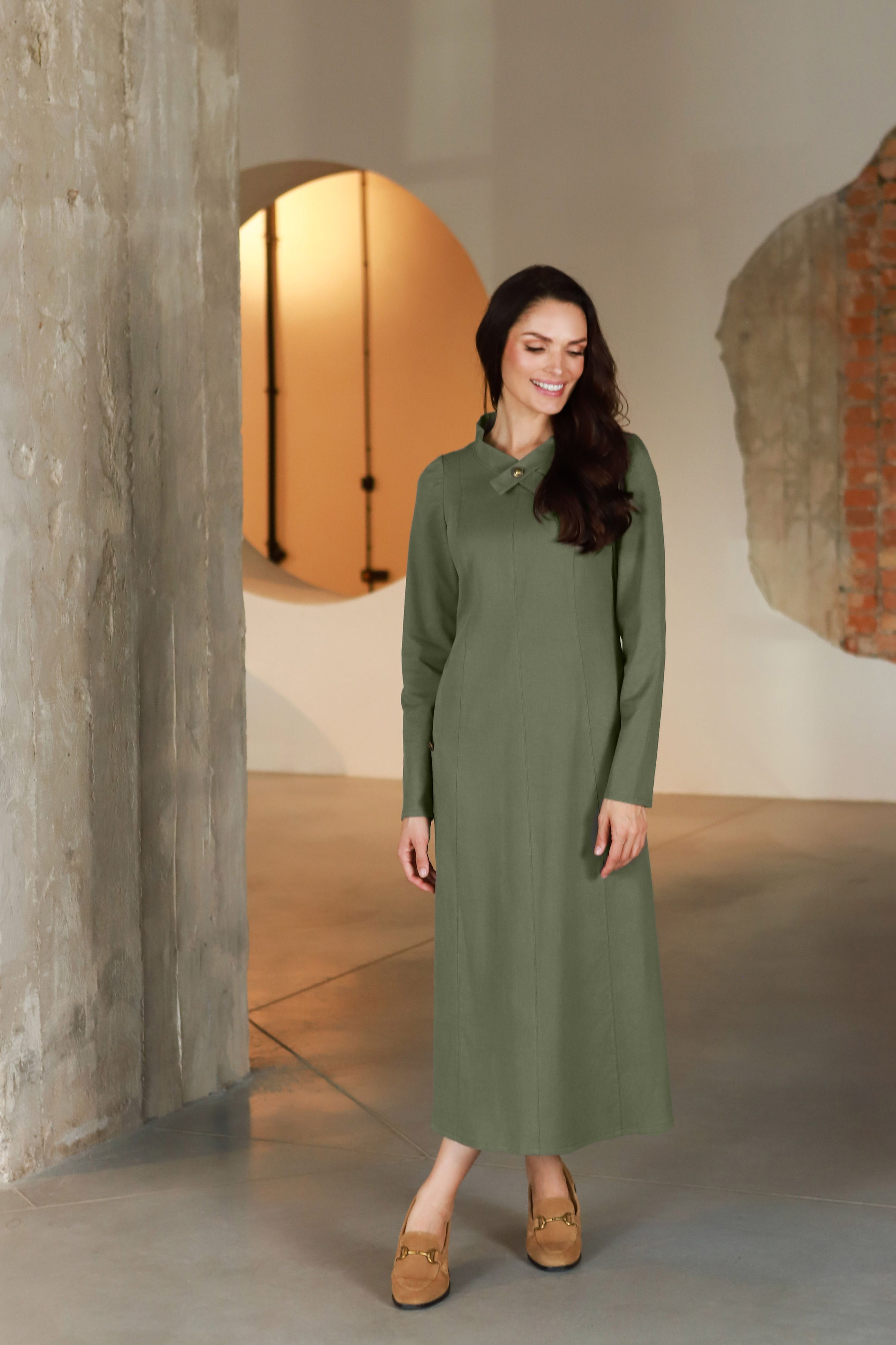 Lega midi kleita "Francesca Olive Grey"