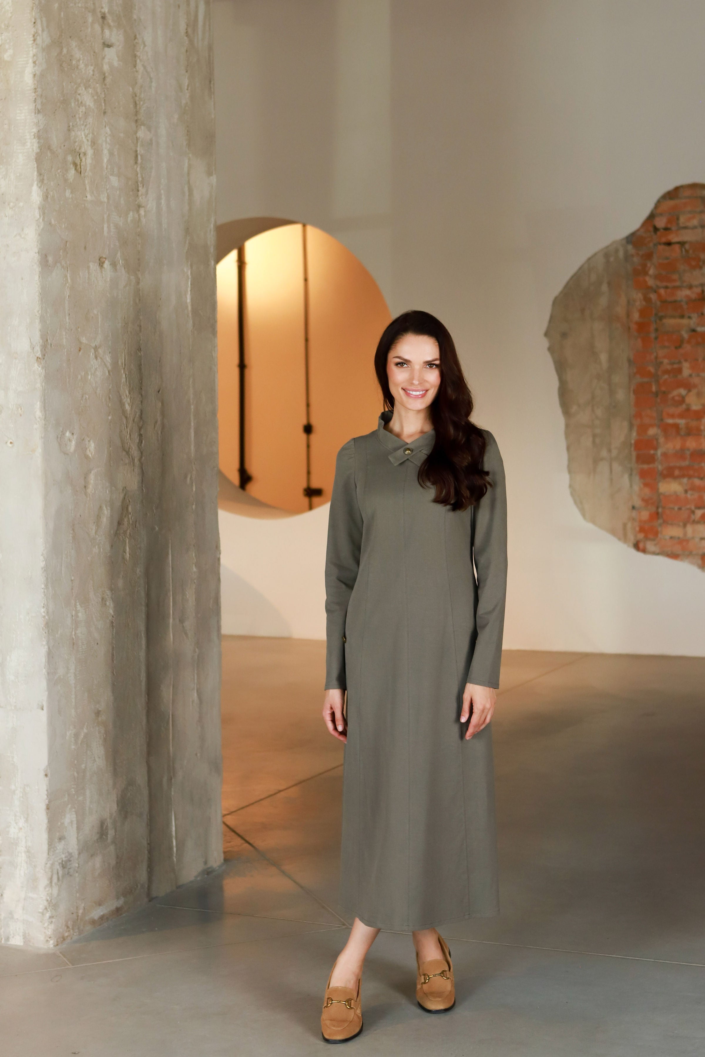 Lega midi kleita "Francesca Grey"