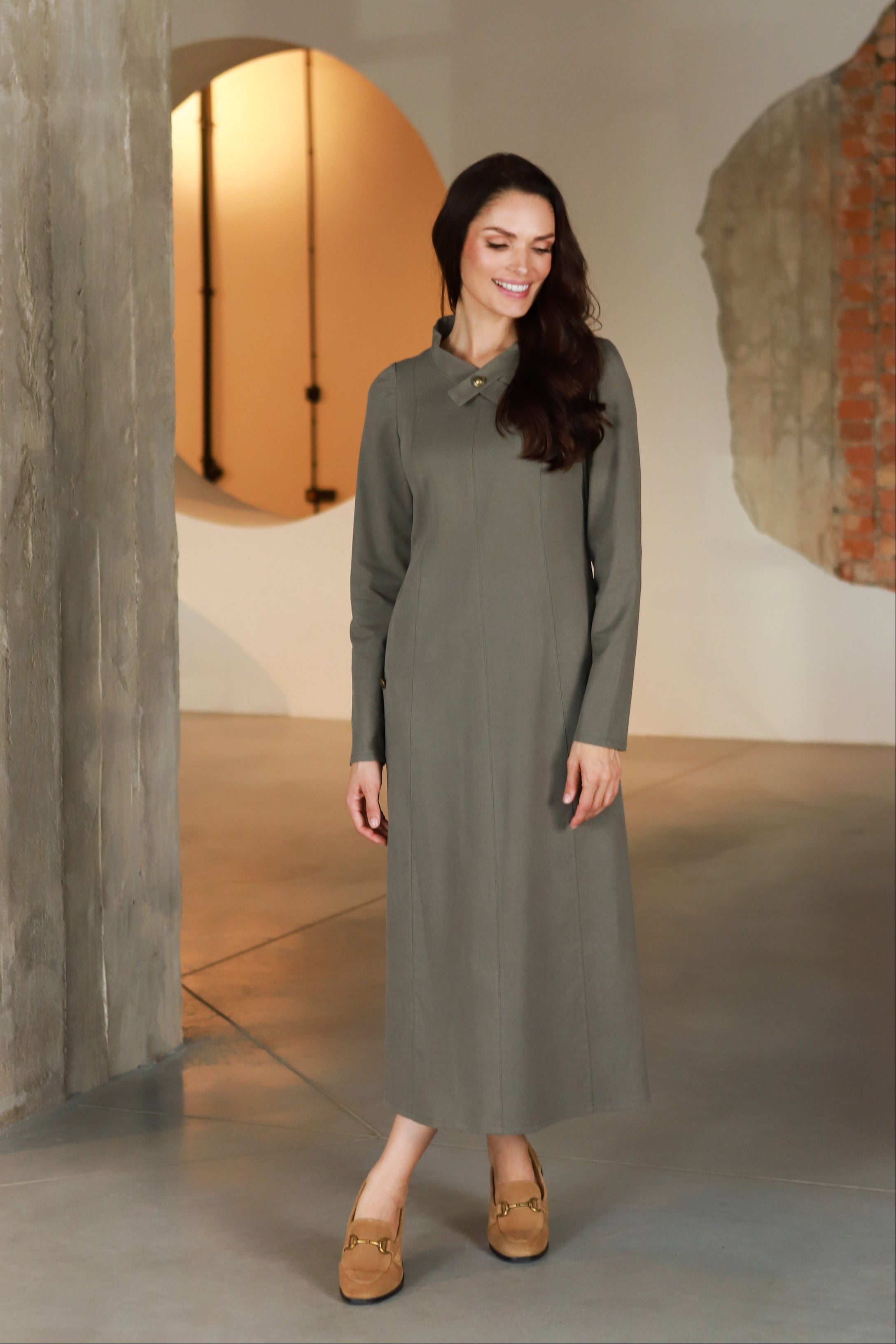 Lega midi kleita "Francesca Grey"