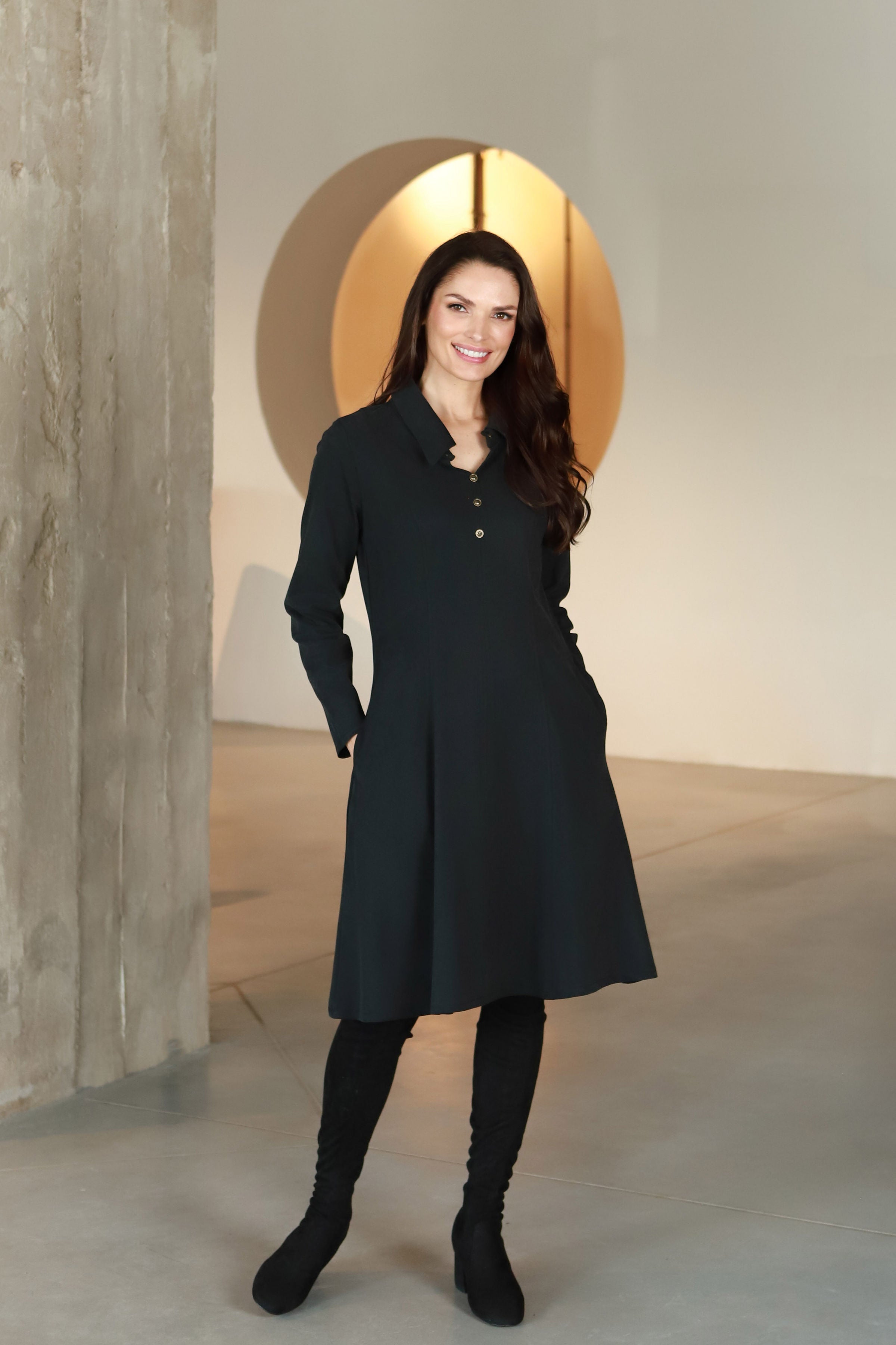 Lega kas pieguļ jostas vietā "Michelle Graphite Black"