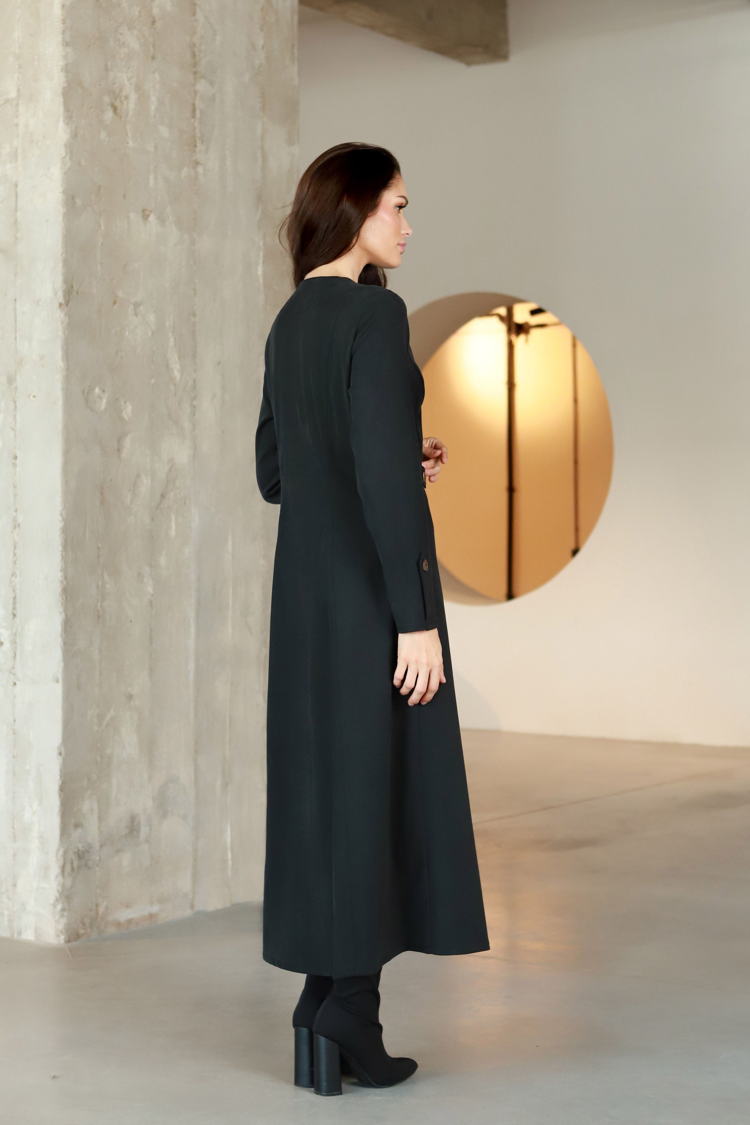 Lega midi kleita ar pogām "Ivana Graphite Black"
