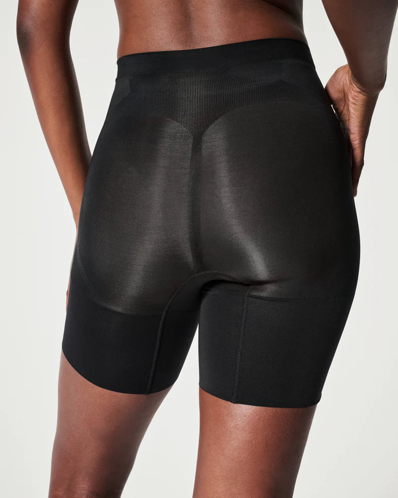 Spanx Sculpting Shorts OnCore Mid-Thigh Black