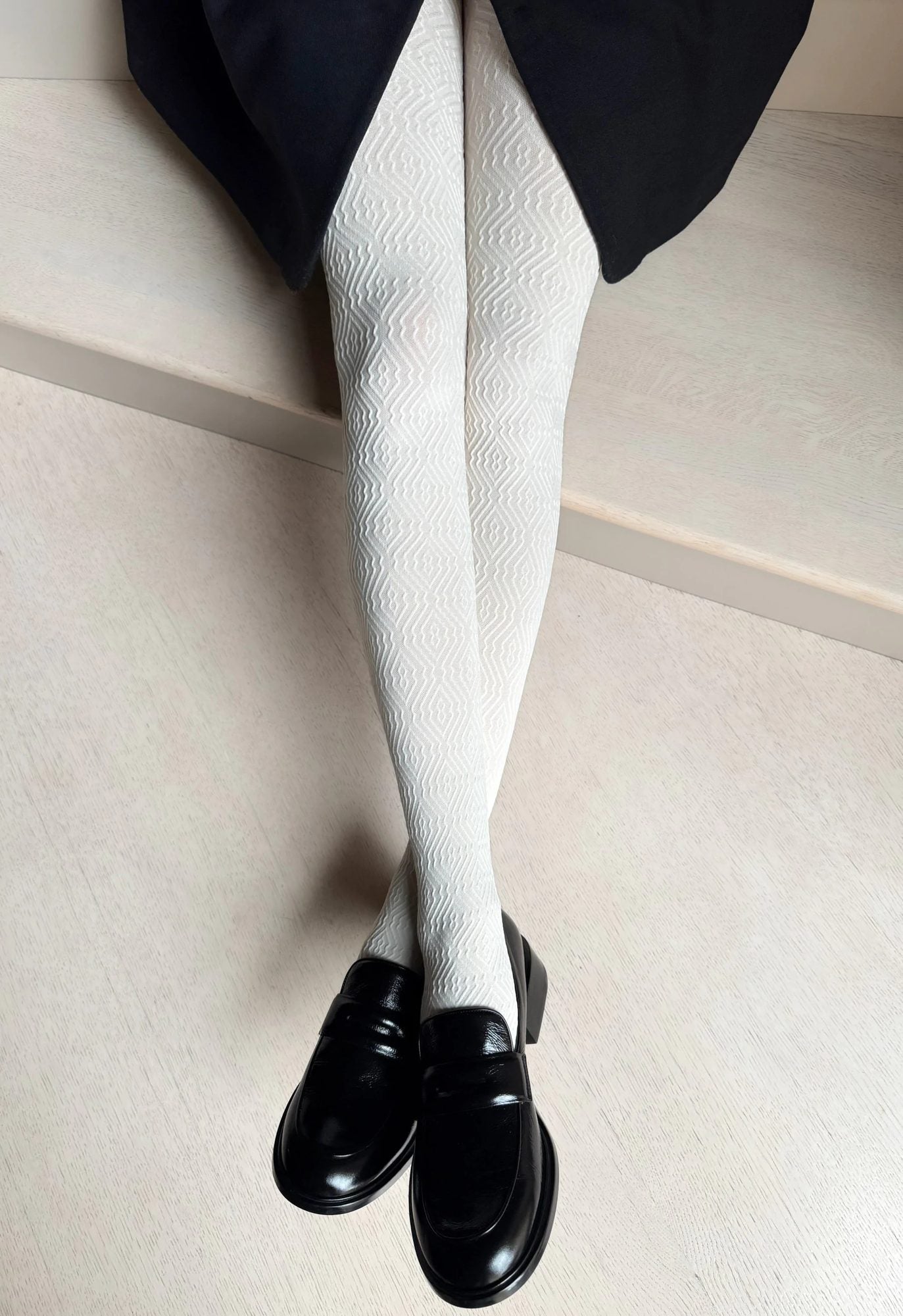 Veneziana Patterned Tights Bocarini 60 Den Ecru