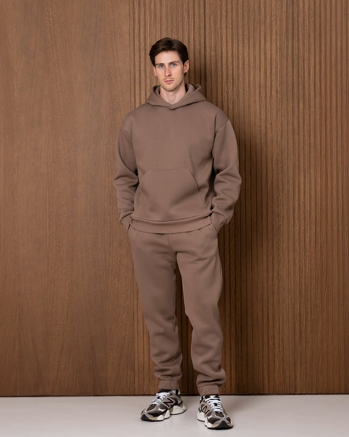 Oversized treningai vyrams