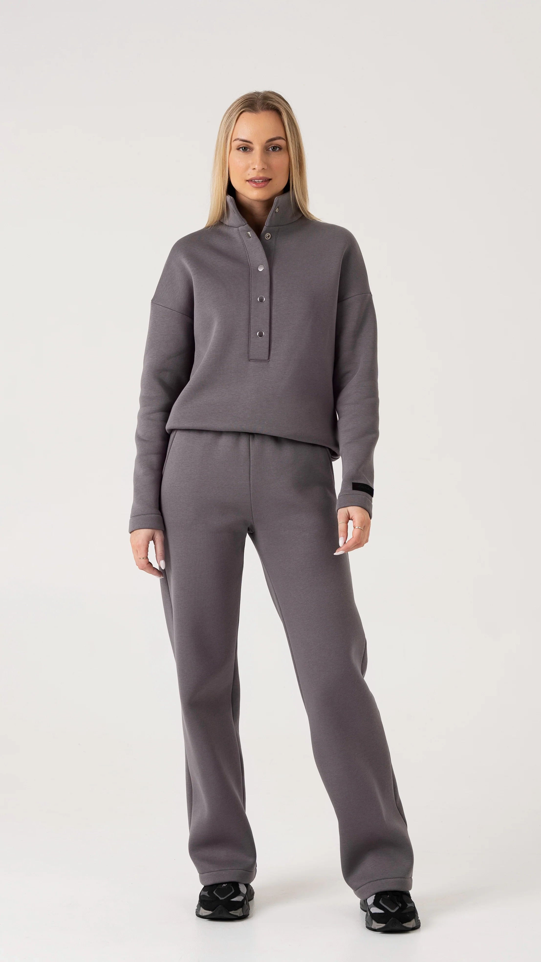 cutmyfashion Leisure Tracksuit Goda Gray