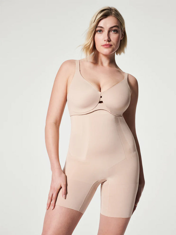 Spanx сильно формирующие шорты с высокой талией 
