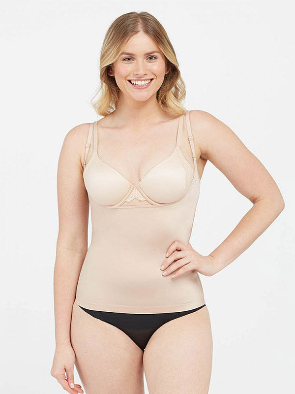 Spanx koriģējošs krekliņš ar atvērtām krūtīm 