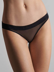 Maison Close perregimos tanga kelnaitės "Le Ravissant Black"