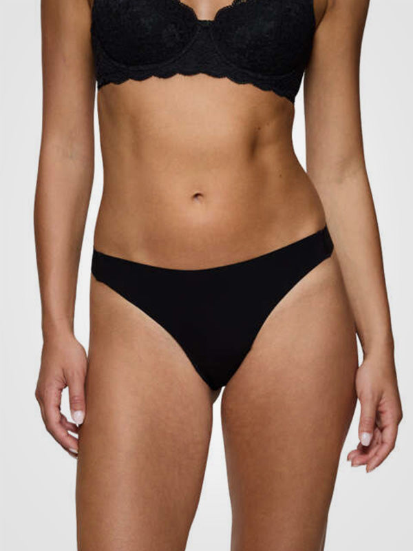 Triumph Seamless Thong Smart Invisible Black