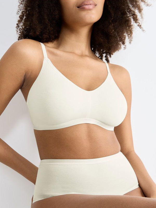 Sloggi organinės medvilnės minkšta liemenėlė "Go Daily Silk White"
