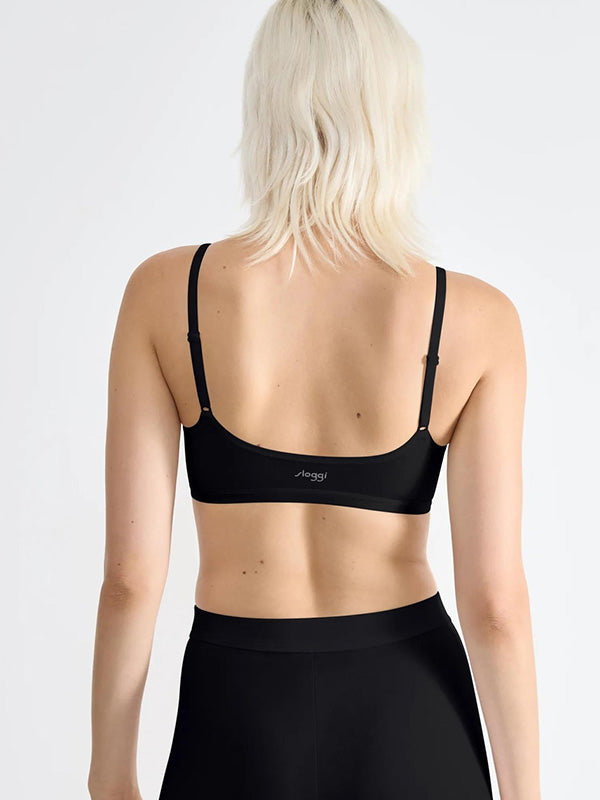 Sloggi organinės medvilnės minkšta liemenėlė "Go Daily Top Black"
