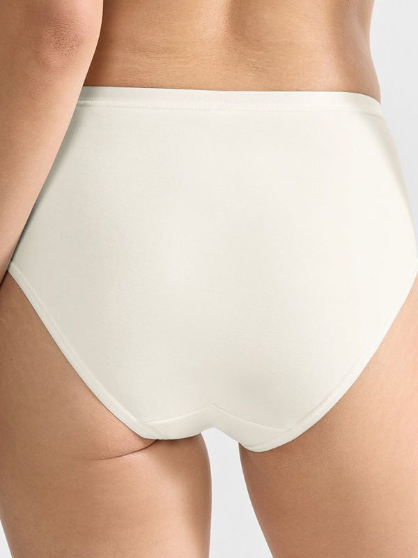 Sloggi 3 organinės medvilnės kelnaičių komplektas "Go Daily Silk White"