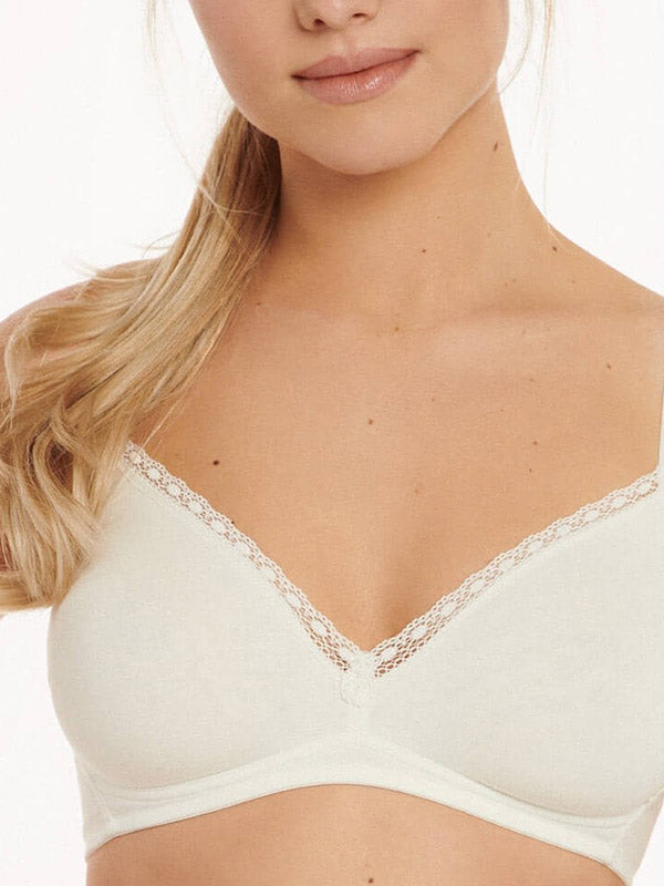 Lisca minkšta medvilninė liemenėlė be lankelių "Ines Cream"