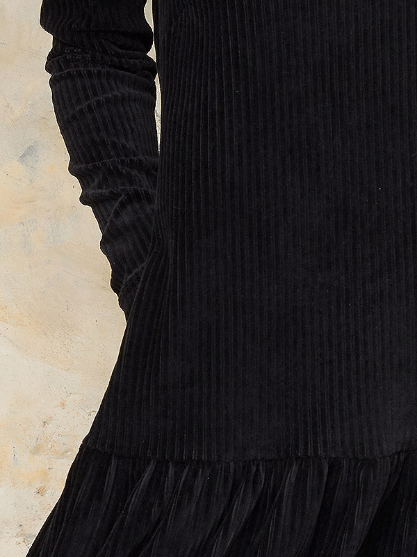 Lega medvilninė suknelė "Magdalena Black Velvet"