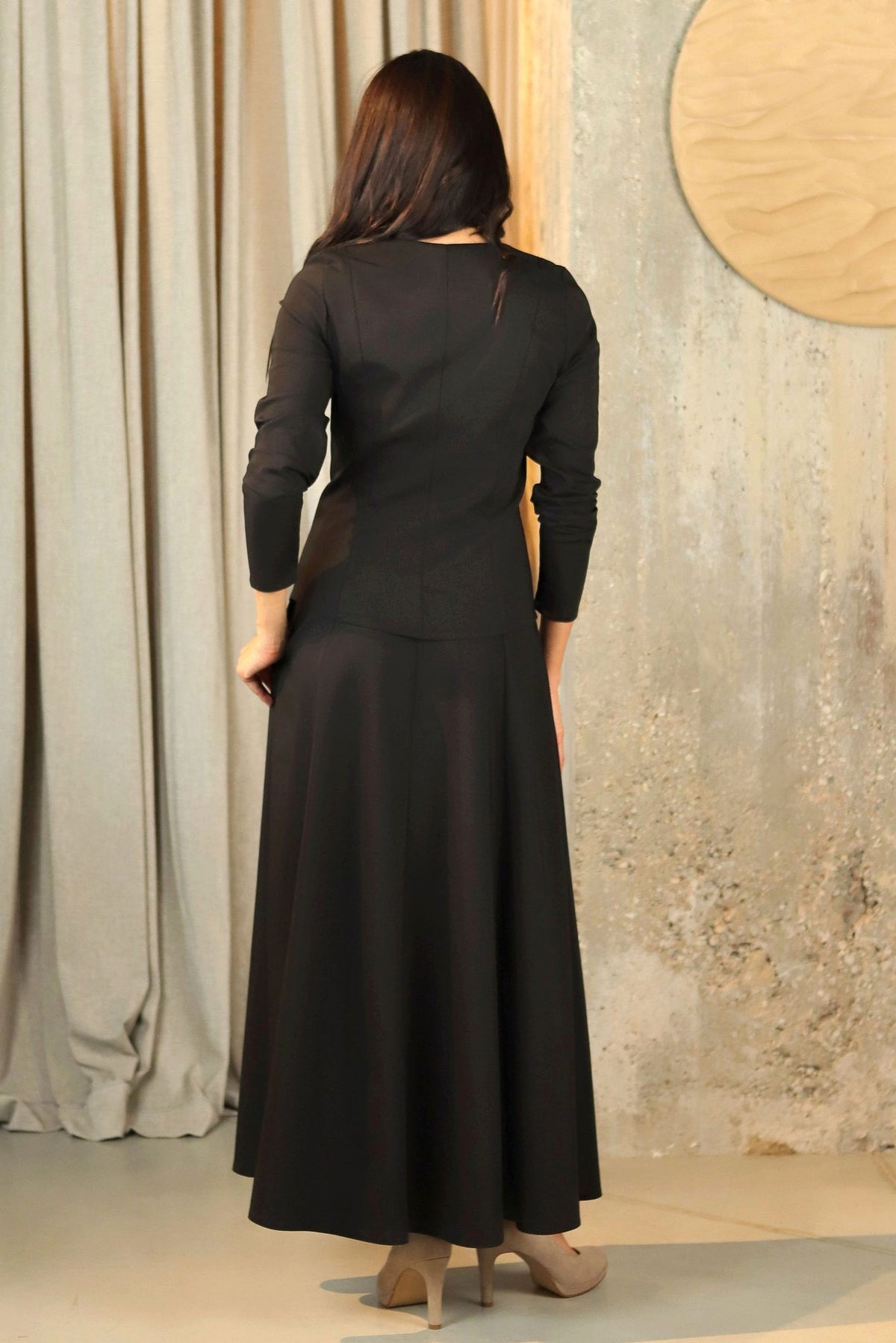 platėjantis šešių dalių sijonas